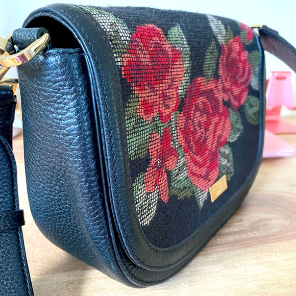 Embroidered Kate Spade purse 👛 - Picture 2 of 4